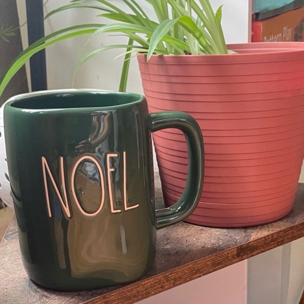Rae Dunn green Noel Mug